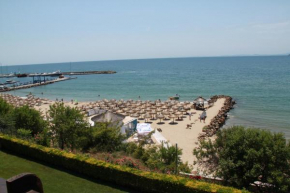 Гостиница Bademite Apartments  Свети-Влас